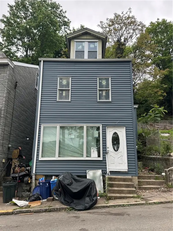 2114 Liedertafel Way, Pittsburgh, PA 15212