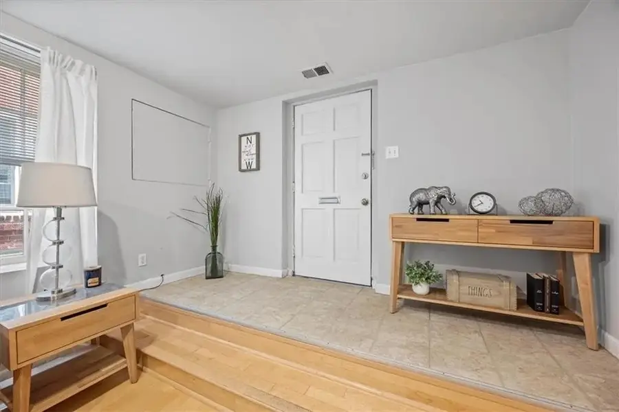 940 Bellefonte St, Pittsburgh, PA 15232 - #3