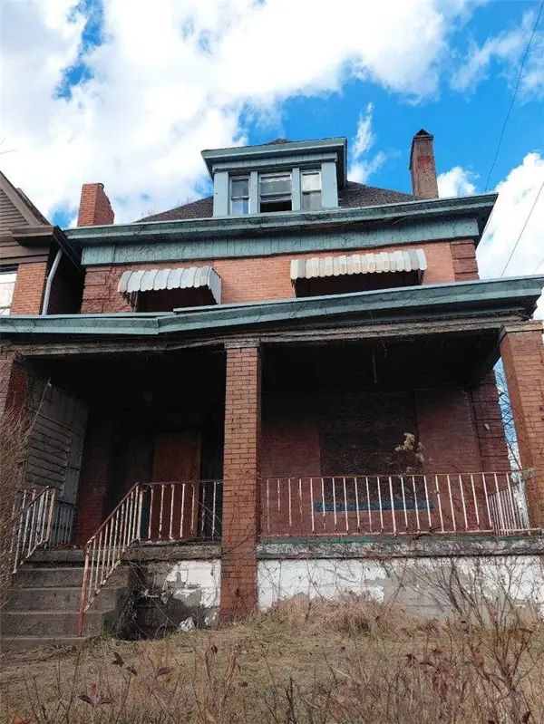 6821 Frankstown Ave, Pittsburgh, PA 15208