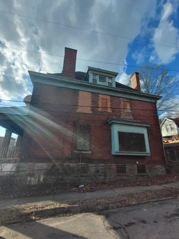 6821 Frankstown Ave, Pittsburgh, PA 15208 - #3