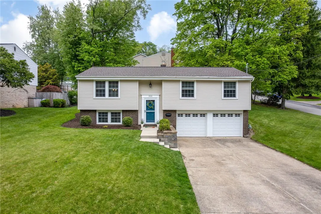 922 Cork Dr, Bethel Park, PA 15102 - #1