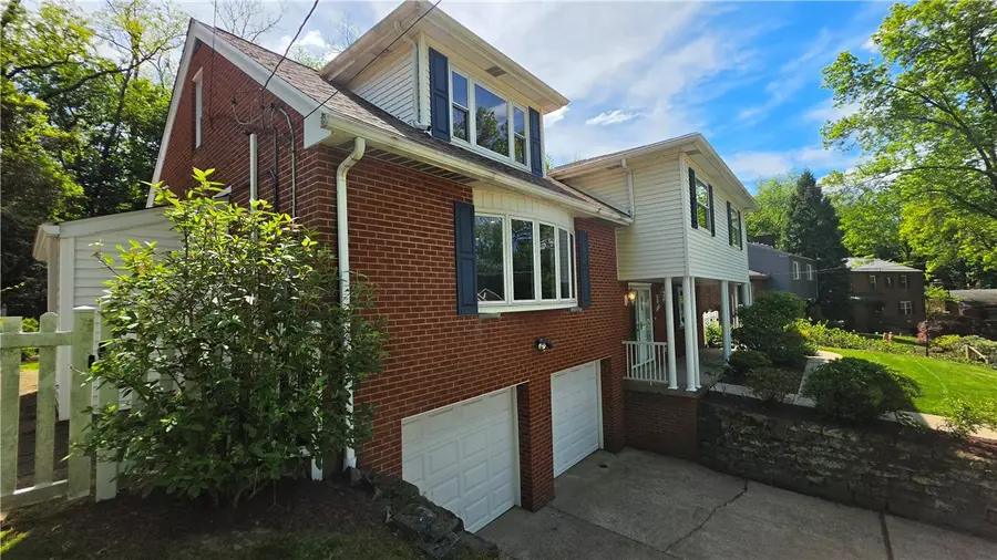333 Stoneledge Dr, Pittsburgh, PA 15235 - #2