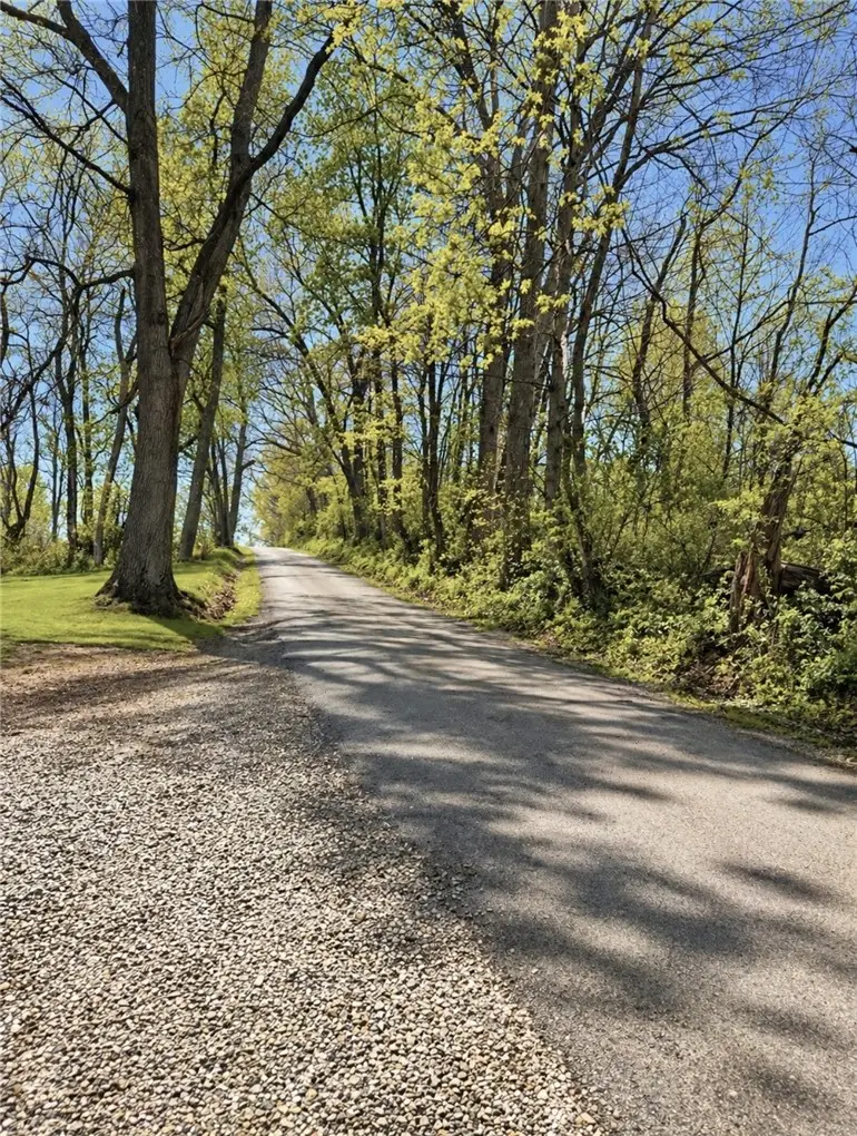 28 Ridge Rd, Burgettstown, PA 15021 - #3