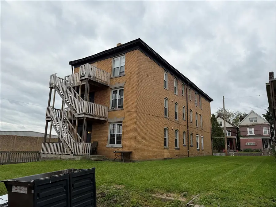 7500 Ellesmere St, Pittsburgh, PA 15218 - #2