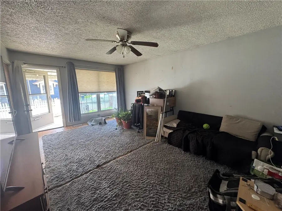 215 Maple St, Kittanning, PA 16201 - #2