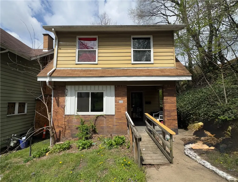 803 6th St, New Brighton, PA 15066 - #1