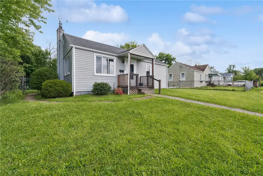 528 Cedarhurst Dr, North Versailles, PA 15137 - #2