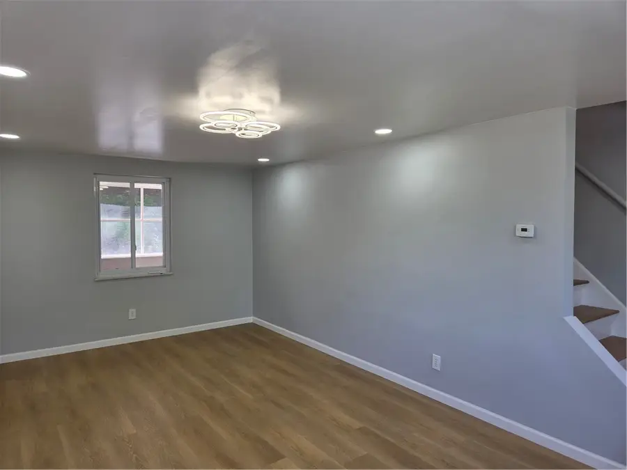 7934 Lincoln Rd, Verona, PA 15147 - #2