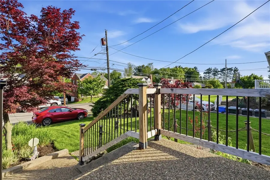 627 Greenlee Rd, Pittsburgh, PA 15227 - #3