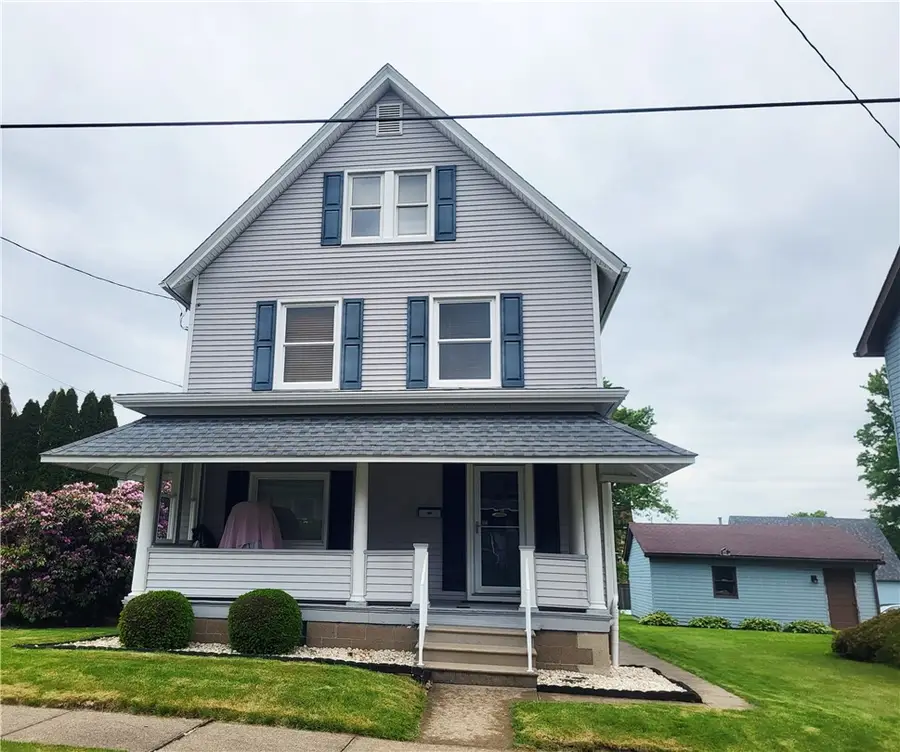 522 W 3rd, Derry, PA 15627 - #2