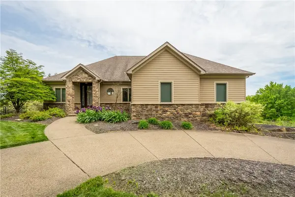 806 Harmony Rd, Pittsburgh, PA 15237