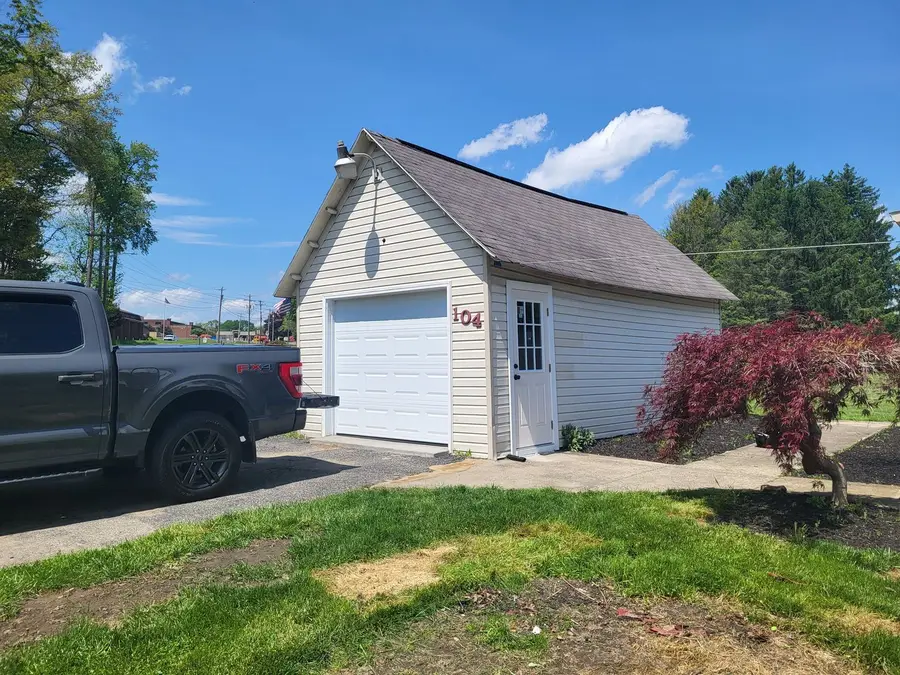 104 Sparks Ave., Butler, PA 16001 - #2