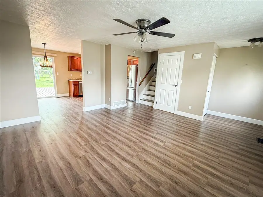 126 Cornell Dr, Butler, PA 16001 - #3