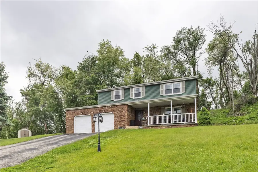 4237 Stratford Dr, Irwin, PA 15642 - #3