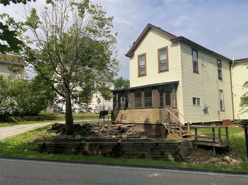 4974 Williamsport Rd, Elizabeth, PA 15037 - #1