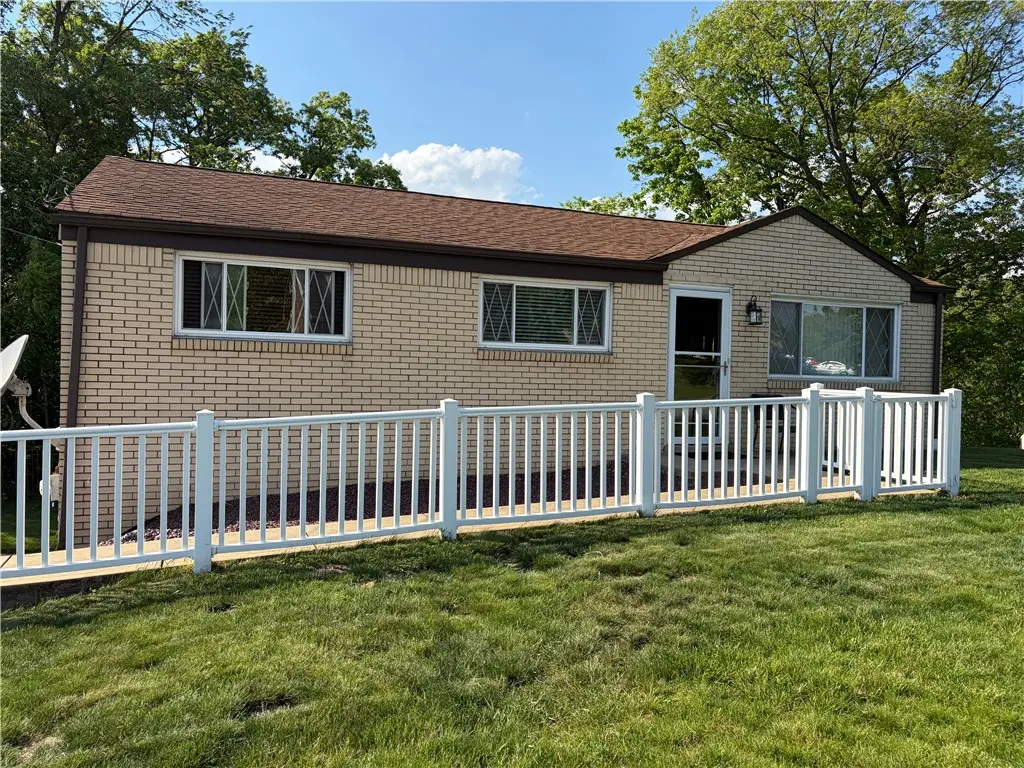 9661 Don Dr, North Huntingdon, PA 15642 - #1
