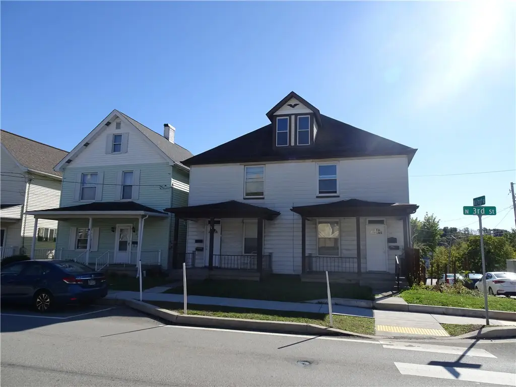 202-204 N 3rd St, Youngwood, PA 15697 - #1