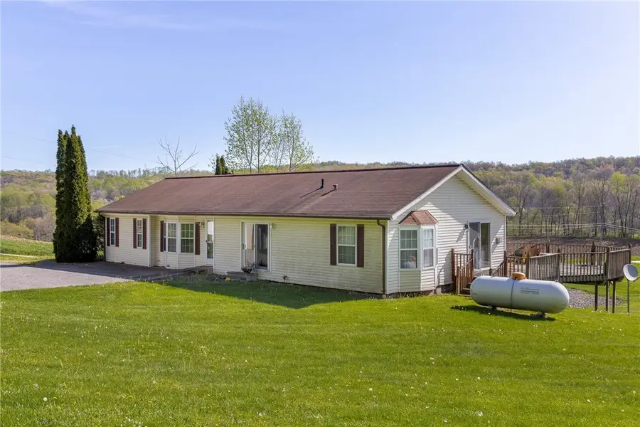 384 Old Sharon Road, Mercer, PA 16137 - #2