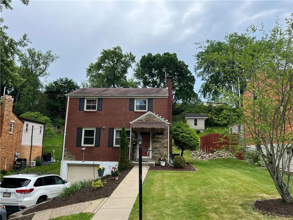1424 Senior Dr, Pittsburgh, PA 15227 - #1