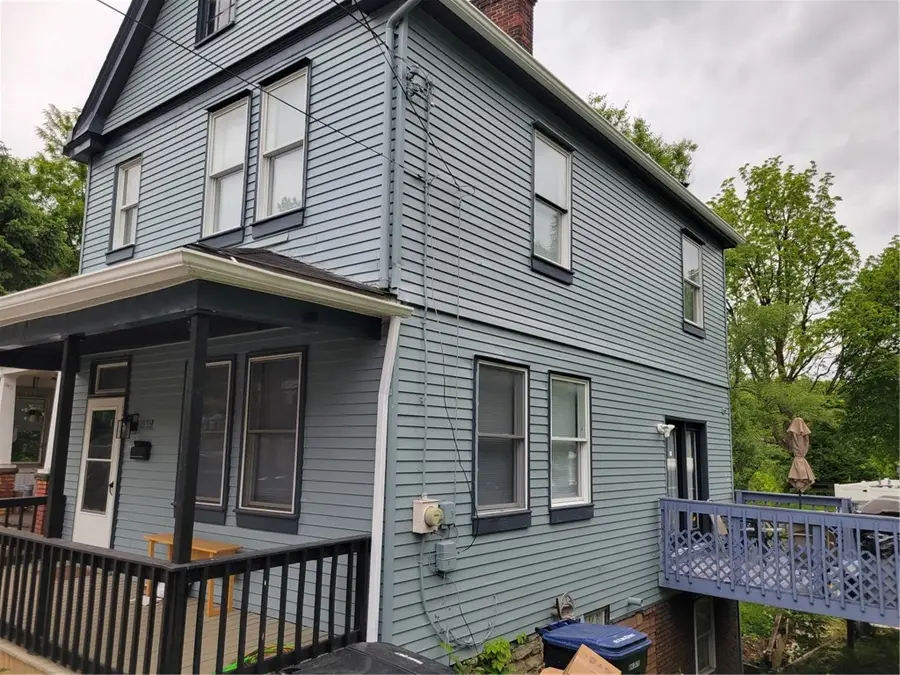 2735 Zephyr Ave, Pittsburgh, PA 15204 - #2