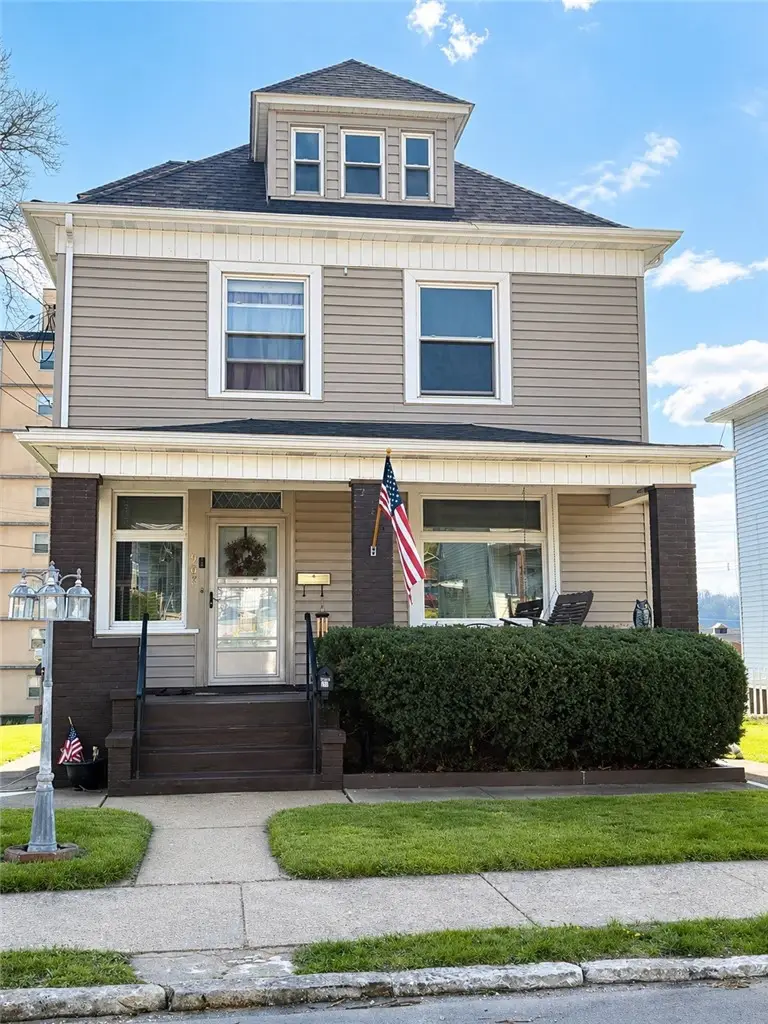 908 4th Avenue, Conway, PA 15027 - #1