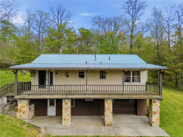 7292 Glades Pike, Somerset, PA 15501