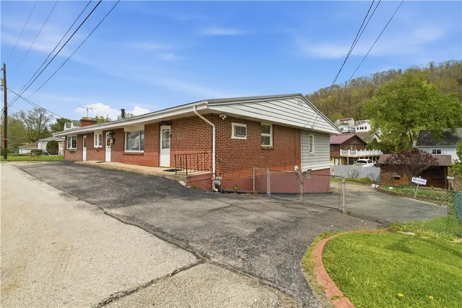 313 Allison St, West Newton, PA 15089 - #3