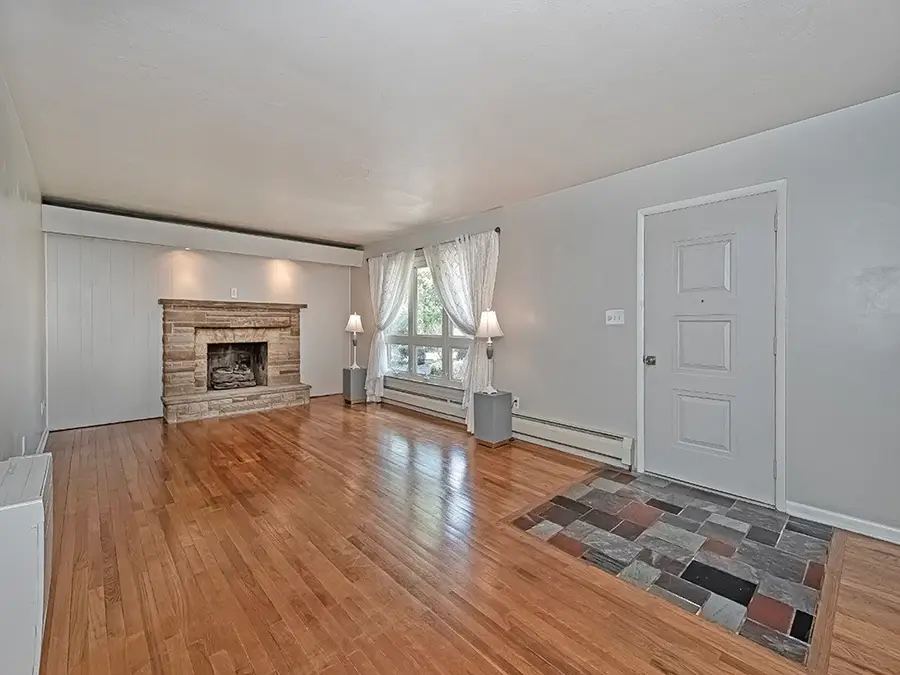 107 Longvue Dr, Harmony, PA 16037 - #3