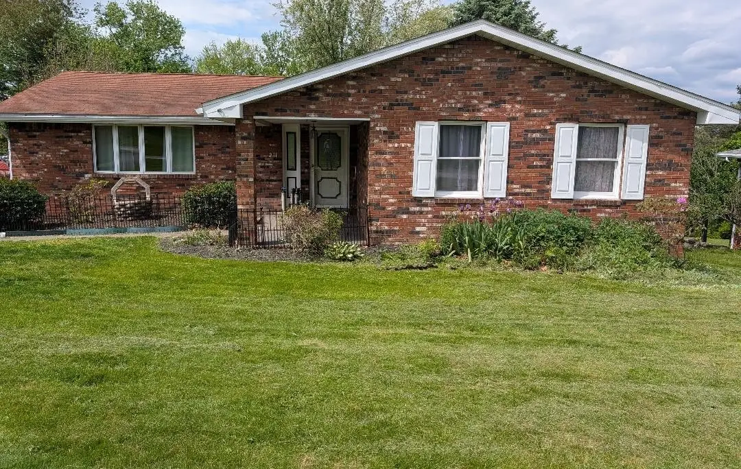 211 Laddie, Washington, PA 15301 - #1