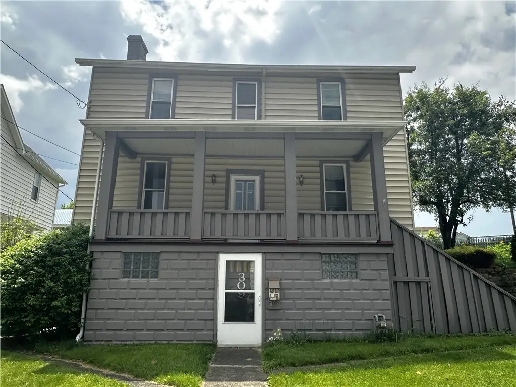 309 Washington Street, Mount Pleasant, PA 15666 - #1