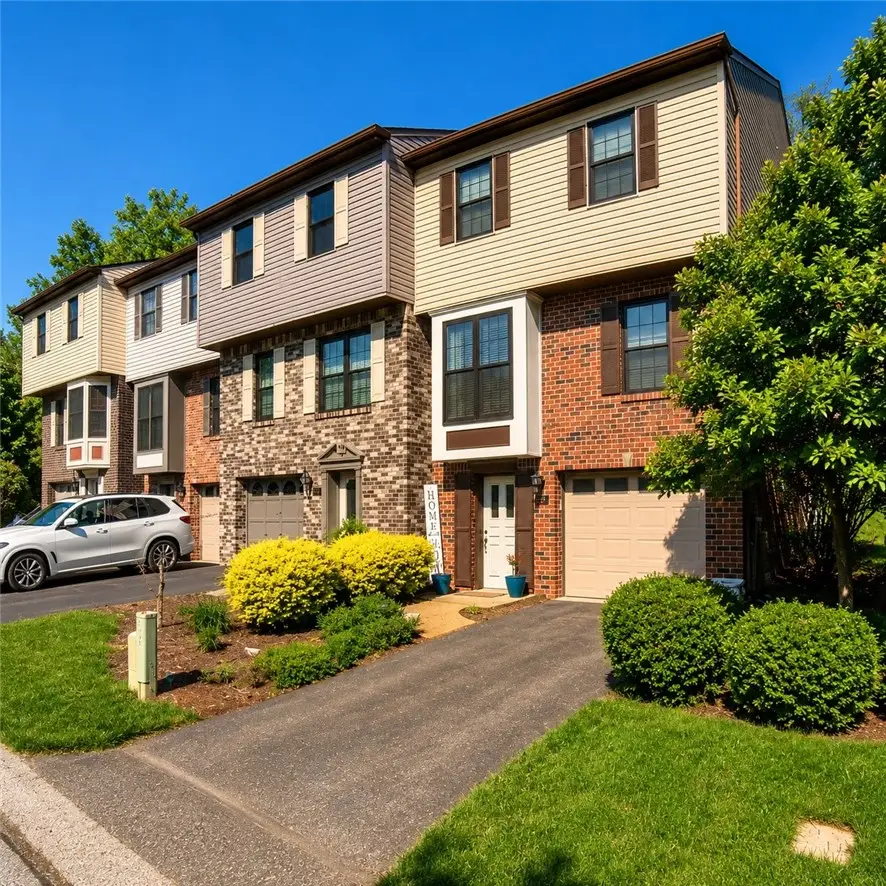 736 Windvue Dr, Pittsburgh, PA 15205 - #2
