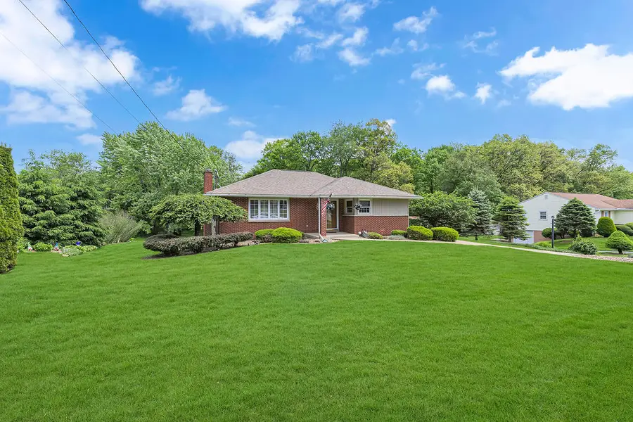 117 Birnesser Drive, Beaver Falls, PA 15010 - #2