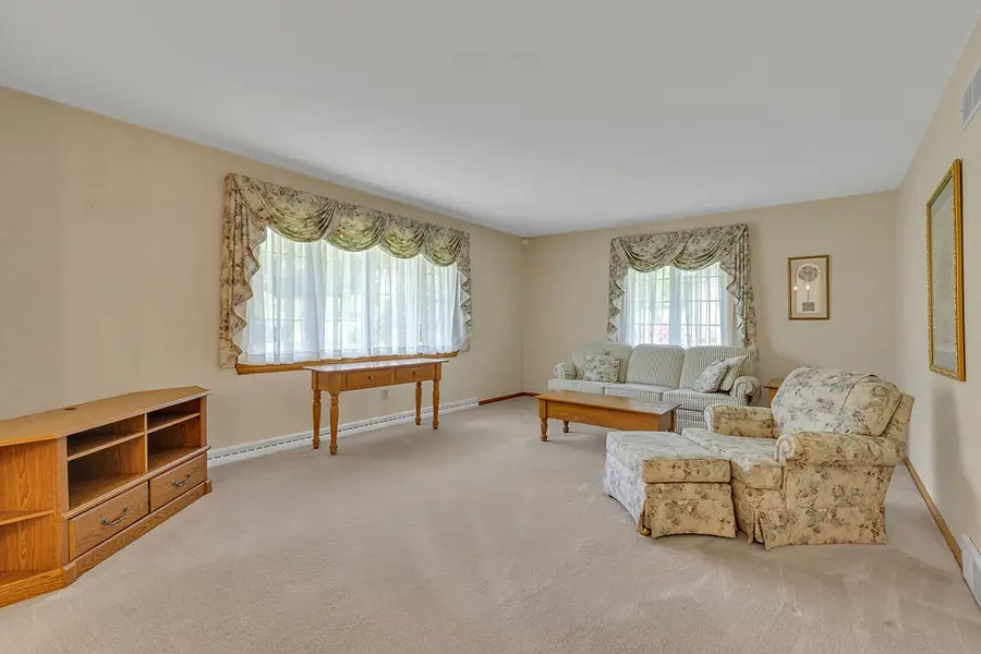 117 Birnesser Drive, Beaver Falls, PA 15010 - #3