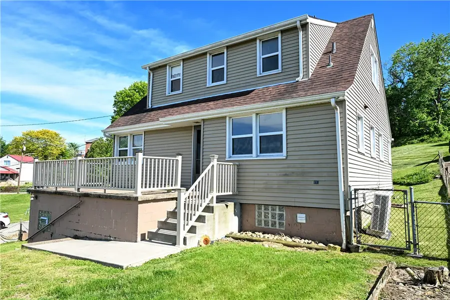 1255 Rosecrest Ave, Monessen, PA 15062 - #3