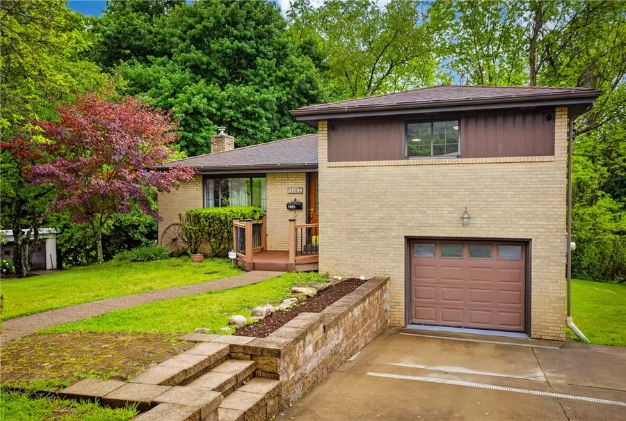 258 Hillcrest Cir, Pittsburgh, PA 15237 - #2