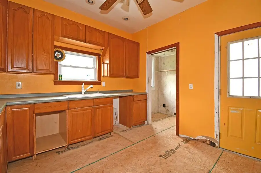 22 E Prospect Avenue, Pittsburgh, PA 15205 - #3
