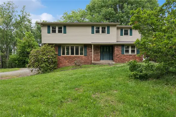 22 Buzzardtown Rd, Irwin, PA 15642