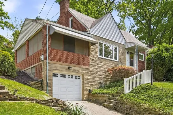 167 Woodland Drive, Pleasant Hills, PA 15236