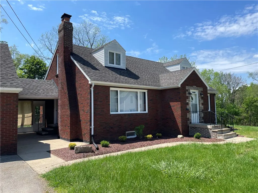 221 N Cascade St, New Castle, PA 16101 - #1