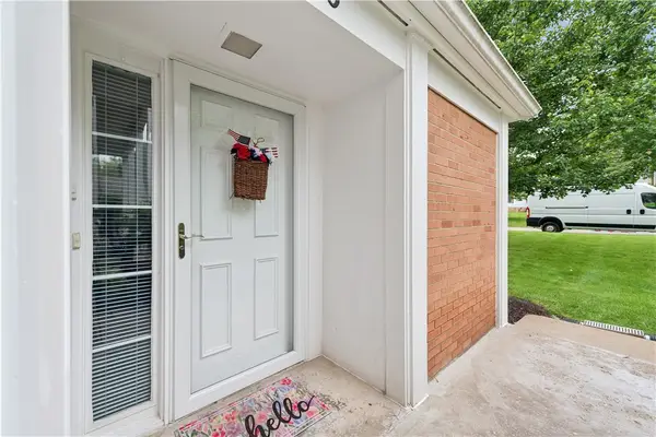 1818 Foxcroft Lane #806, Allison Park, PA 15101