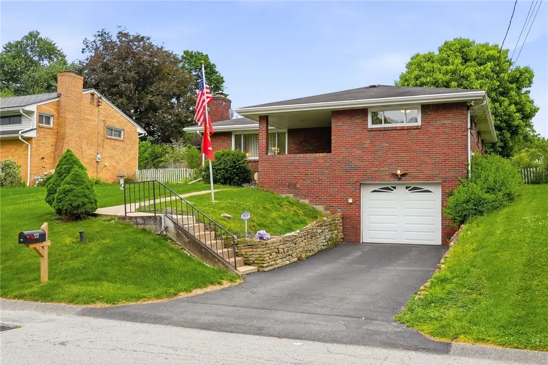 551 Millers Lane, Pittsburgh, PA 15239 - #1
