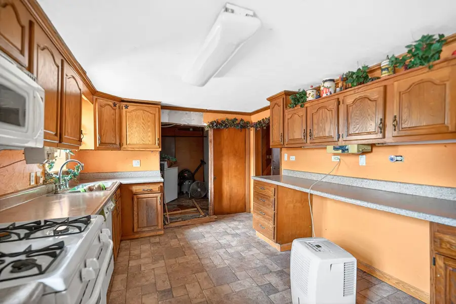 571 Main Street, North Huntingdon, PA 15642 - #3