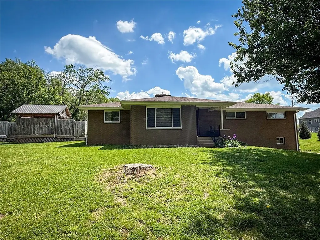 269 Crisswell Rd, Butler, PA 16002 - #1