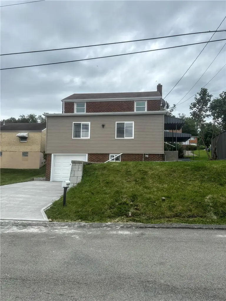 923 7th Ave, Elizabeth, PA 15037 - #3