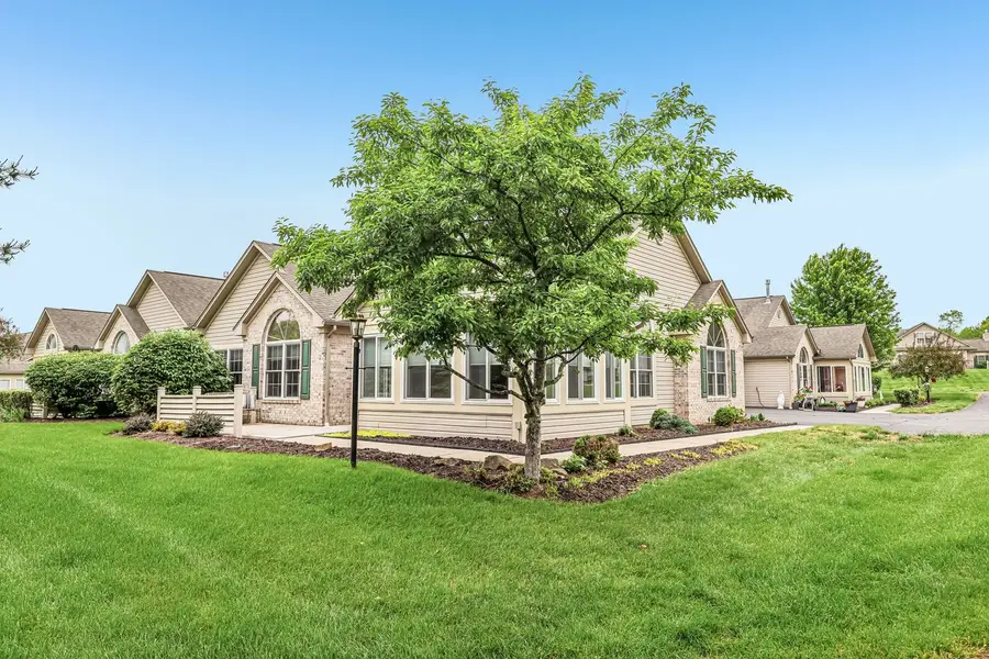 2014 Jamestown Court, Valencia, PA 16059 - #2