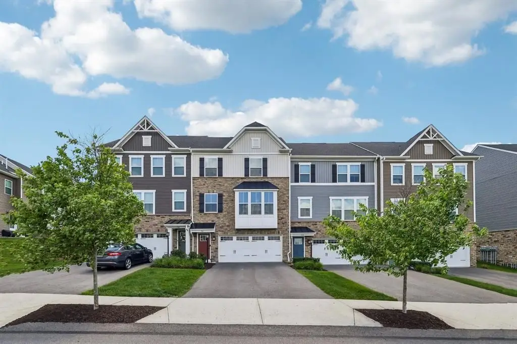 516 Florida Boulevard, Cranberry, PA 16066 - #1