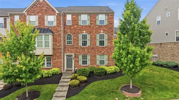 224 Thornapple Ln, Cranberry Twp, PA 16066