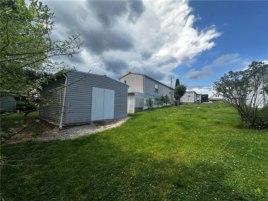 142 East Alley, Waynesburg, PA 15370 - #3