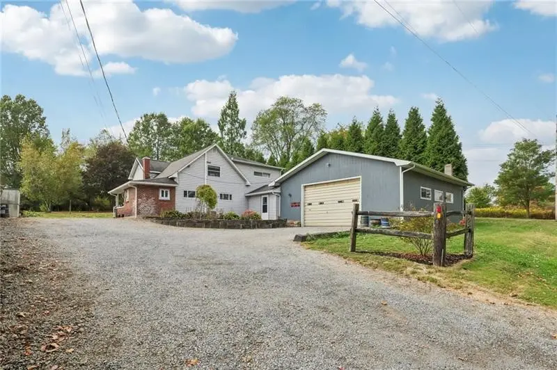 67 Ida Lane, New Castle, PA 16101 - #2