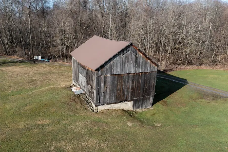 7355 Penn Avenue, Somerset, PA 15501 - #2